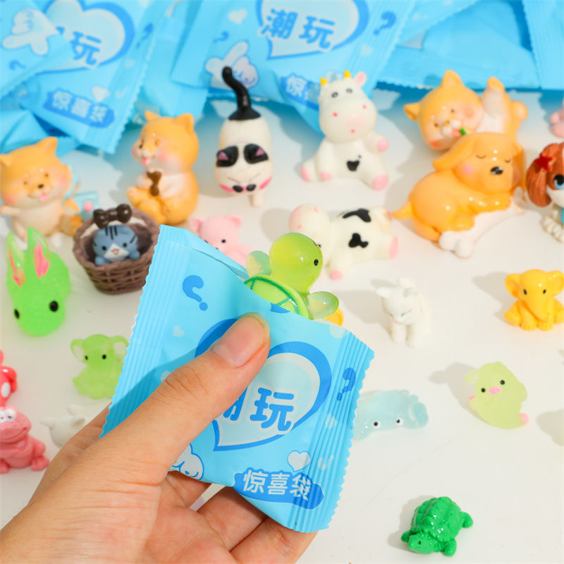 40 Pieces/Set Random Cartoon B - Resin Craft Ideas review and price